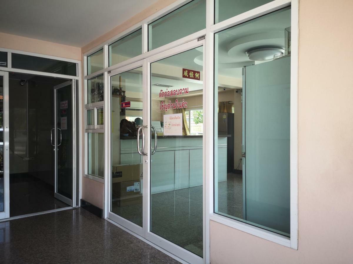 Hotel Sab Suwarn Mansion Suphanburi Exterior foto